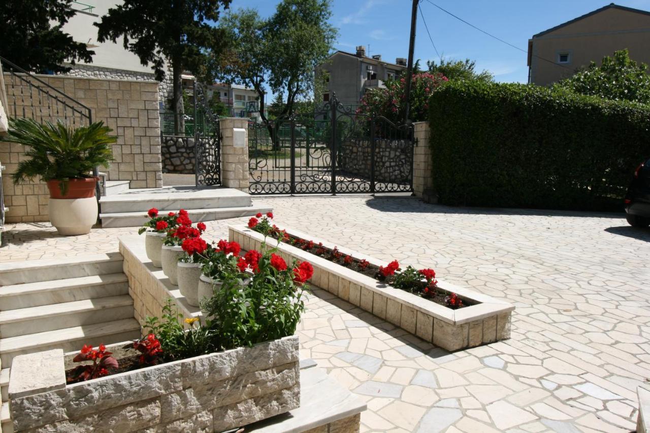 Apartments Lonzor I Селце Екстериор снимка