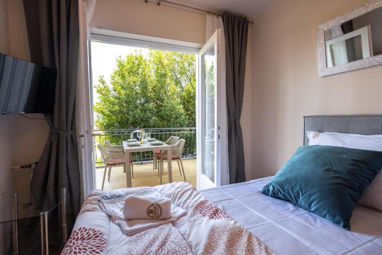 Apartments Lonzor I Селце Екстериор снимка
